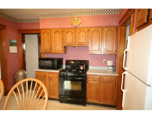 35 Lowell Road Winthrop, MA 02152 - Photo 12 of 27 Gallery Image 12