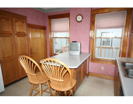35 Lowell Road Winthrop, MA 02152 - Photo 13 of 27 Gallery Image 13