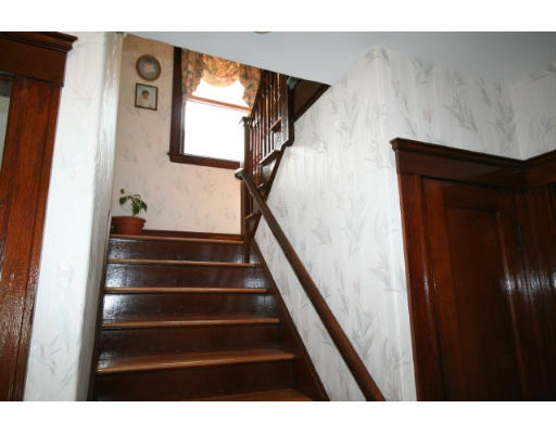 35 Lowell Road Winthrop, MA 02152 - Photo 15 of 27 Gallery Image 15