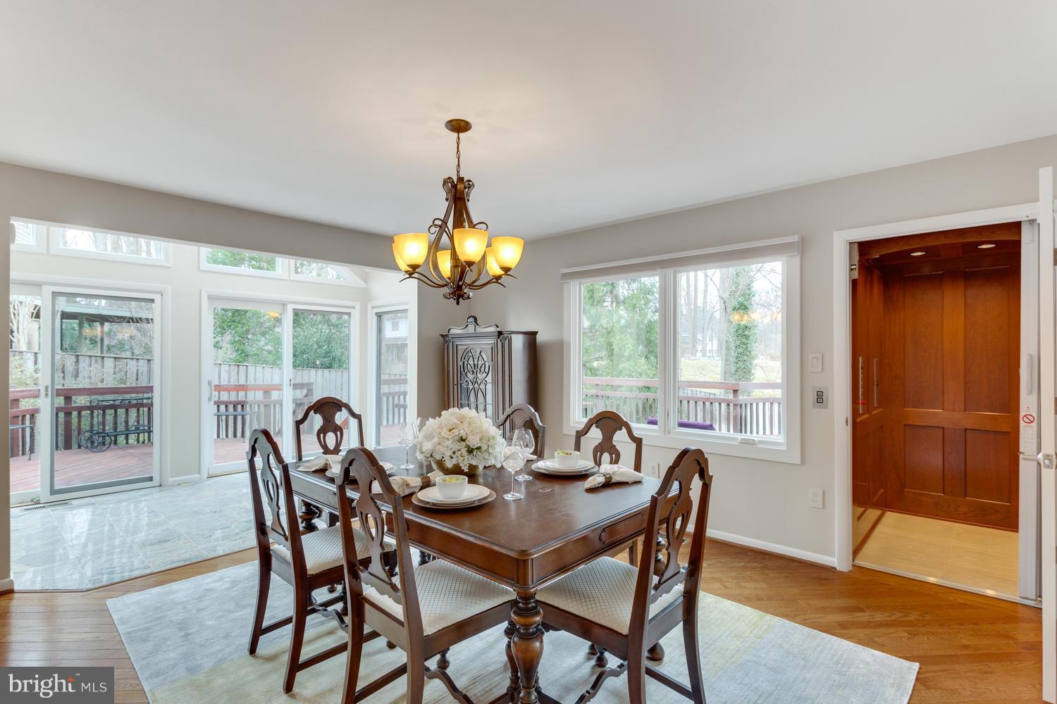 7306 Hooking Road McLean, VA 22101 - Photo 8 of 30 Dining Room