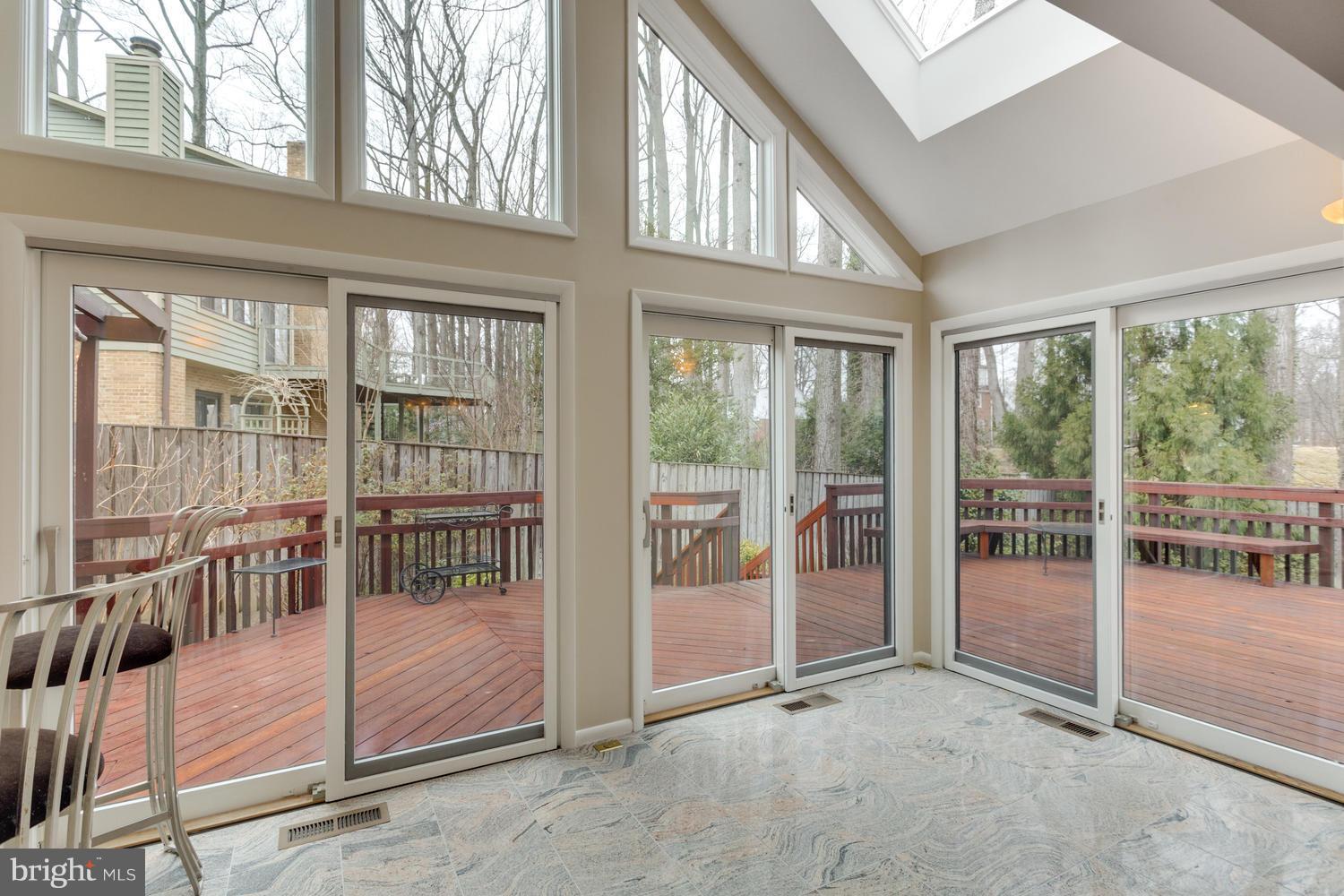 7306 Hooking Road McLean, VA 22101 - Photo 9 of 30 Sun Room