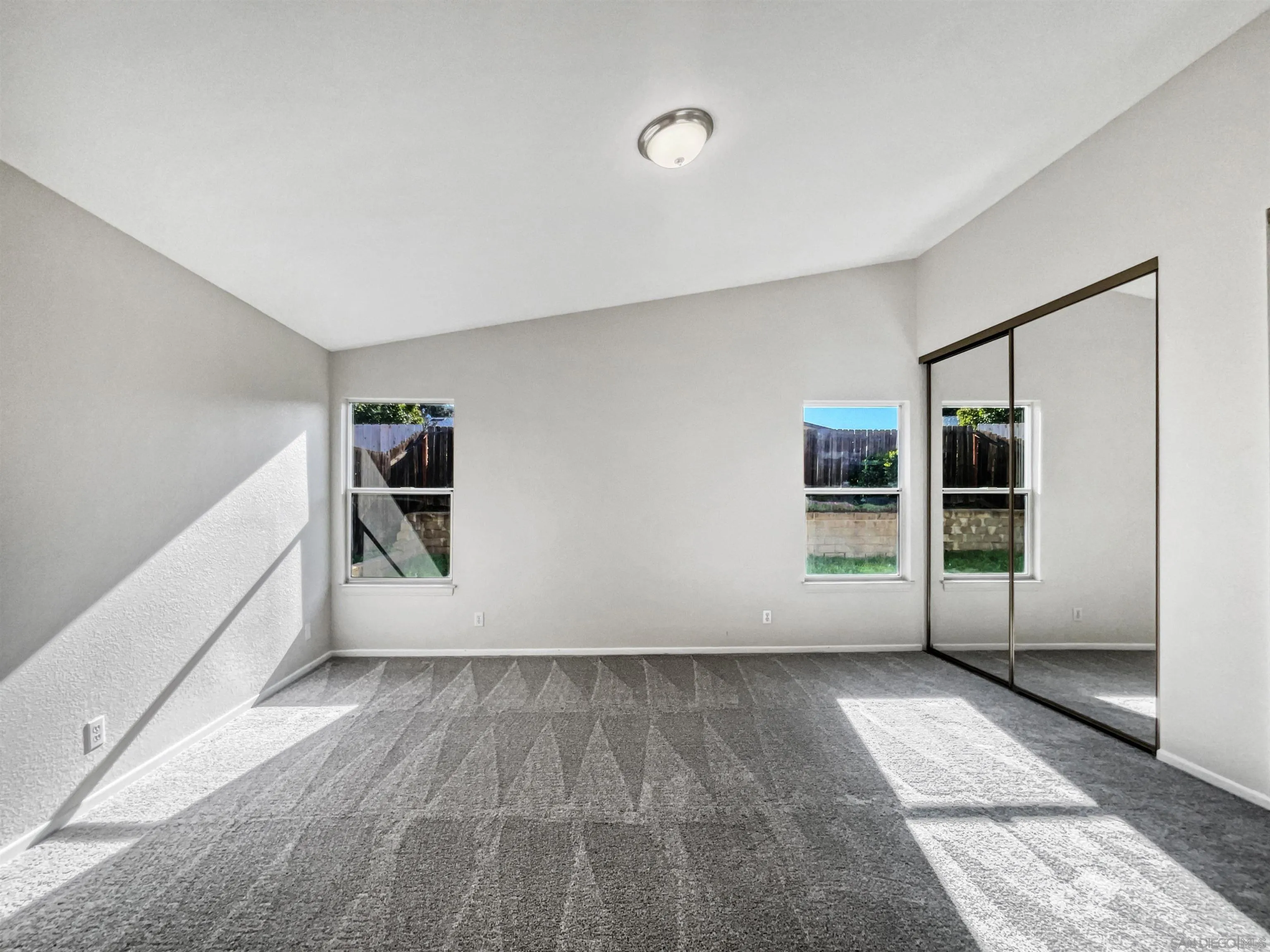 140 South Mercedes Road Fallbrook, CA 92028 - Photo 19 of 21