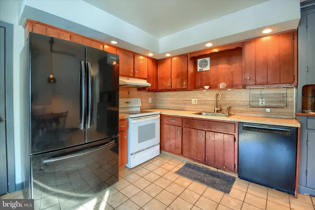 $429,900 | 4356 Lotus Lane, Coopersburg, PA 18036