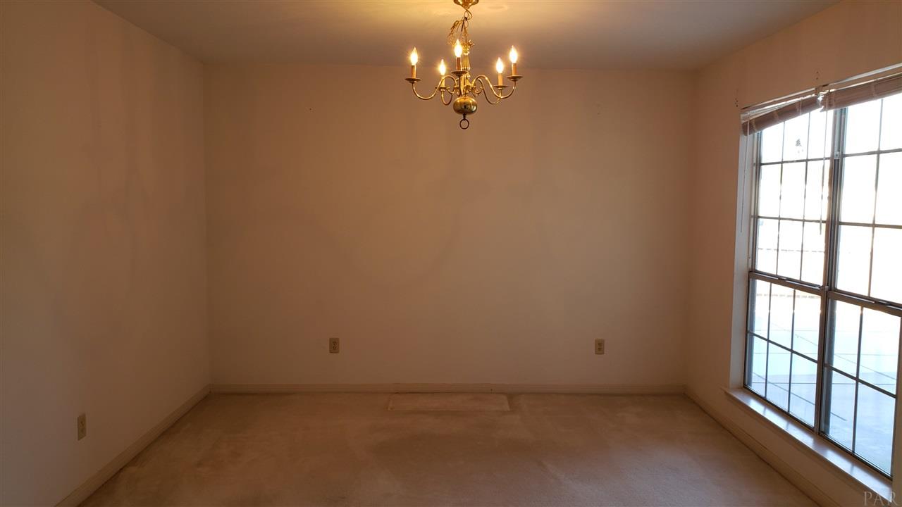 5290 Flax Road Pensacola, FL 32504 - Photo 12 of 18 Gallery Image 12