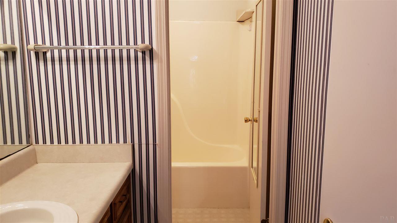 5290 Flax Road Pensacola, FL 32504 - Photo 16 of 18 Gallery Image 16