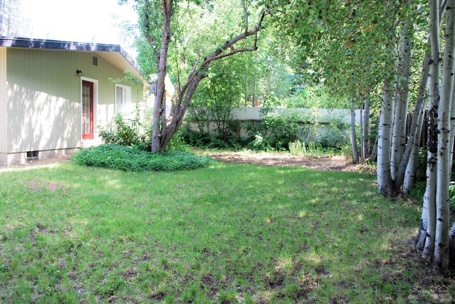 1238 Northeast Jones Road Bend, OR 97701 - Photo 20 of 25 Additional Photo