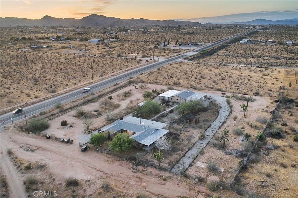 979 Old Woman Springs Road Yucca Valley, CA 92284 - Photo 2 of 58