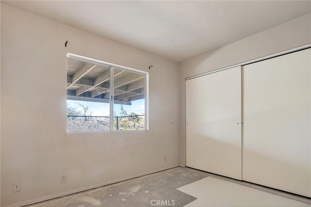 979 Old Woman Springs Road Yucca Valley, CA 92284 - Photo 23 of 58