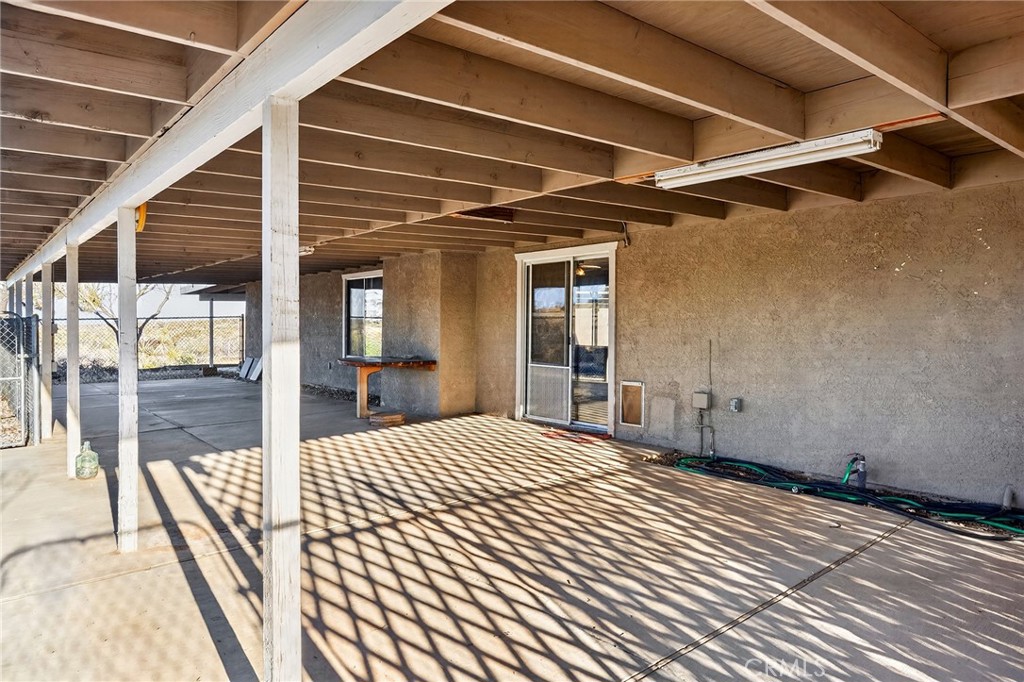 979 Old Woman Springs Road Yucca Valley, CA 92284 - Photo 28 of 58