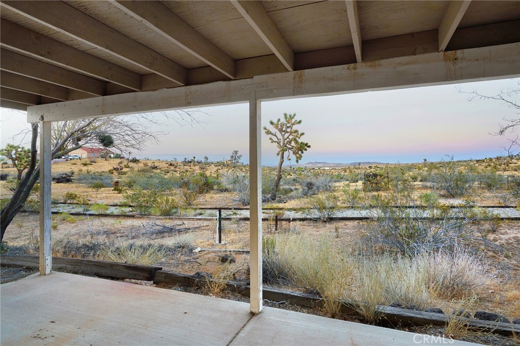 979 Old Woman Springs Road Yucca Valley, CA 92284 - Photo 30 of 58