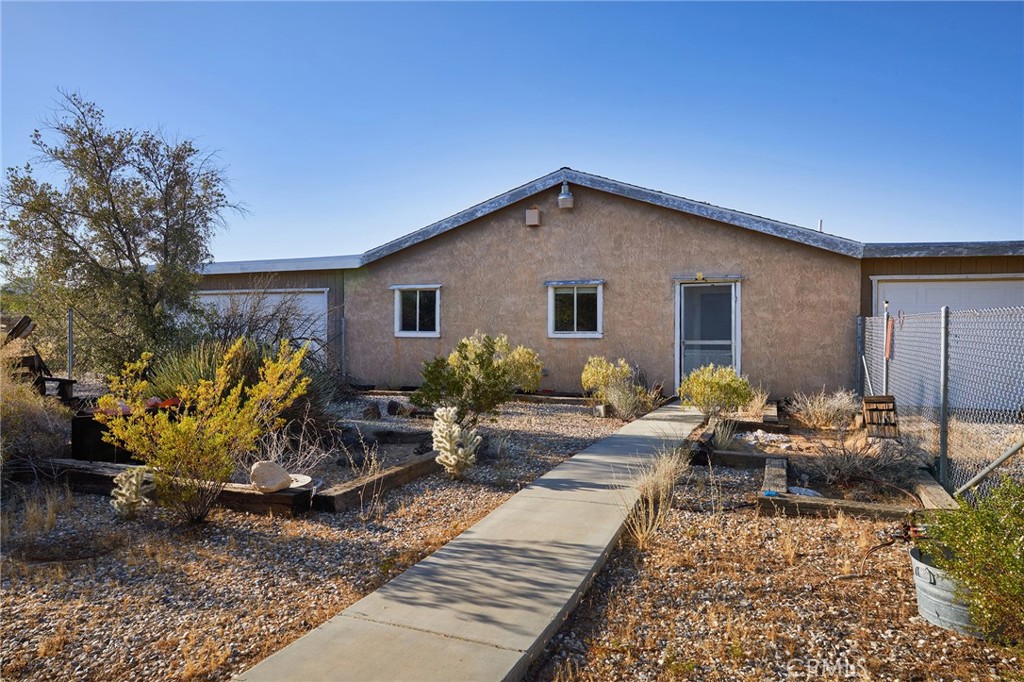 979 Old Woman Springs Road Yucca Valley, CA 92284 - Photo 32 of 58
