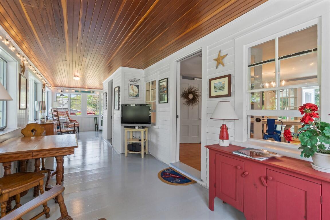 6 Ridge Road Boothbay, ME 04537 - Photo 22 of 74 22.