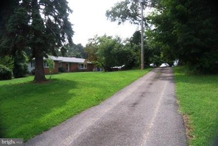 7830 Waterloo Road Jessup, MD 20794 - Photo 3 of 13 Driveway