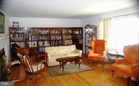 7830 Waterloo Road Jessup, MD 20794 - Photo 8 of 13 Living Room
