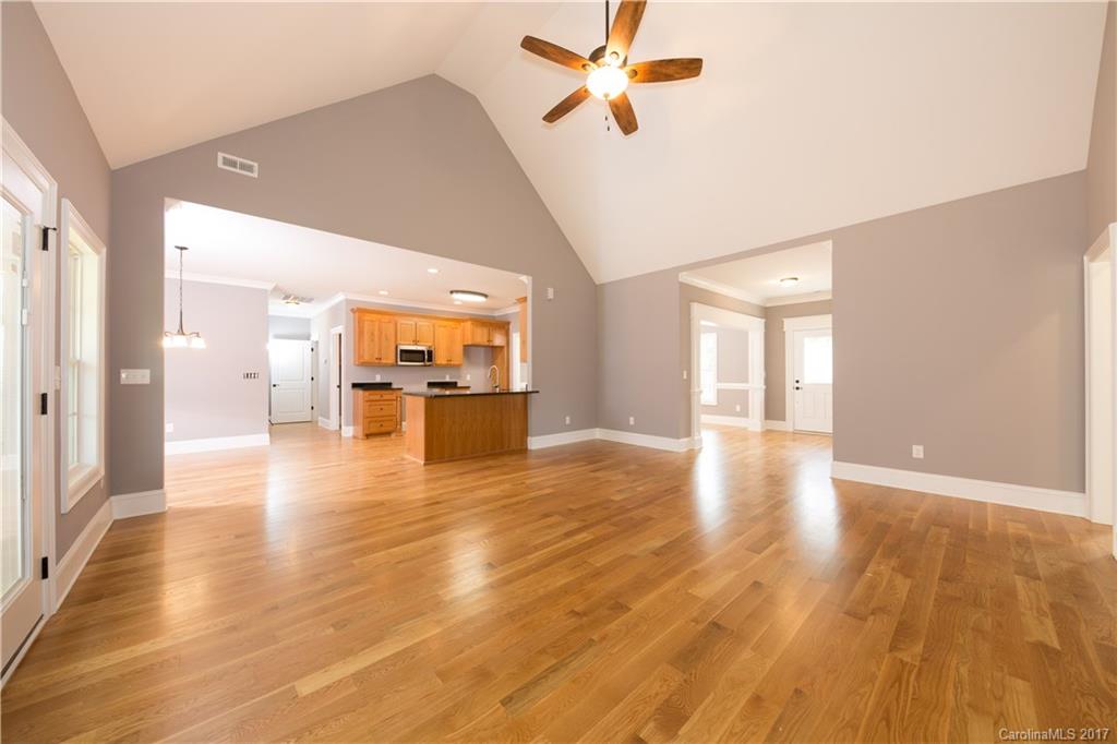 300 Ormand Road York, SC 29745 - Photo 4 of 22 Gallery Image 4