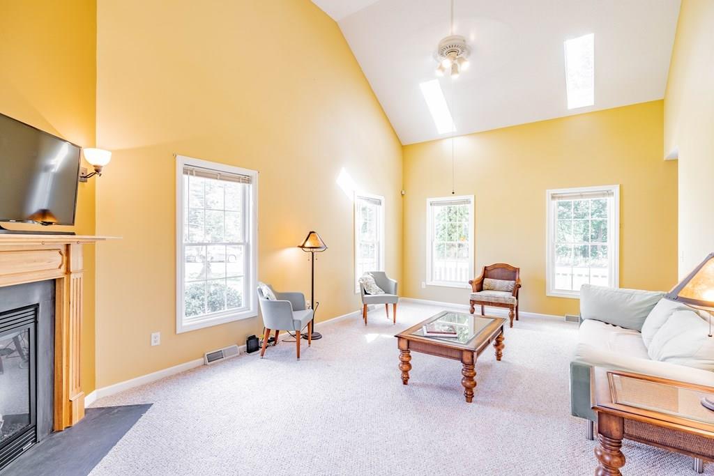 439 Springdale Road Westfield, MA 01085 - Photo 11 of 42 Gallery Image 11