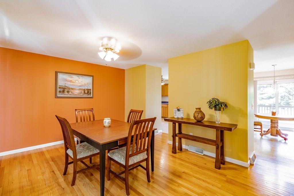 439 Springdale Road Westfield, MA 01085 - Photo 2 of 42 Gallery Image 2