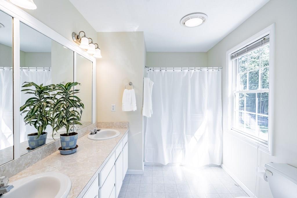 439 Springdale Road Westfield, MA 01085 - Photo 23 of 42 Gallery Image 23