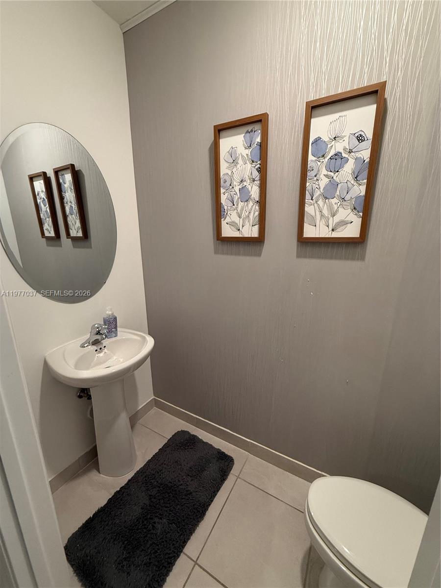 25216 Southwest 108th Court Homestead, FL 33032 - Photo 7 of 36