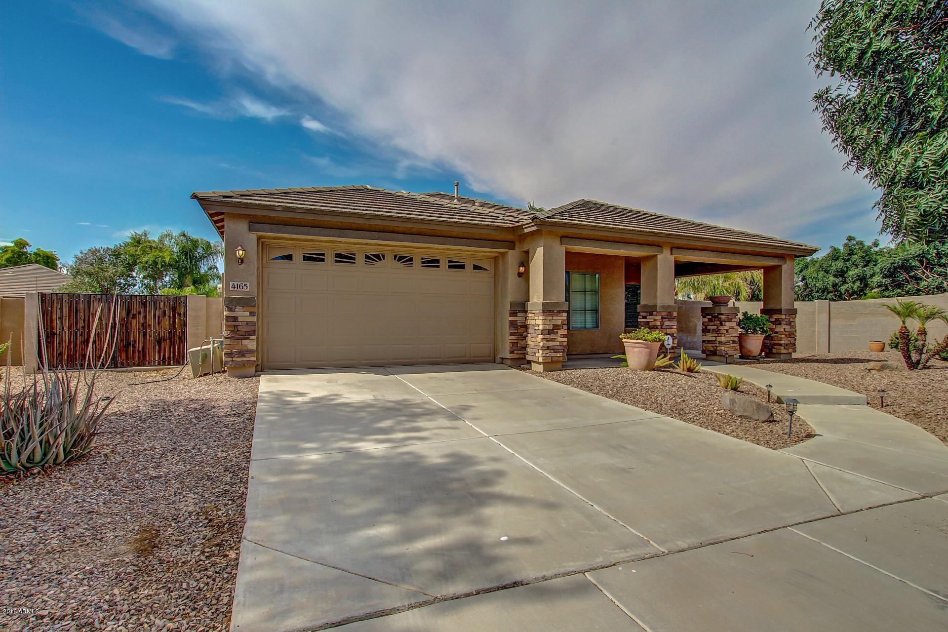 4165 East Los Altos Road Gilbert, AZ 85297 - Photo 4 of 44 RV GATE 2.5 GARAGE