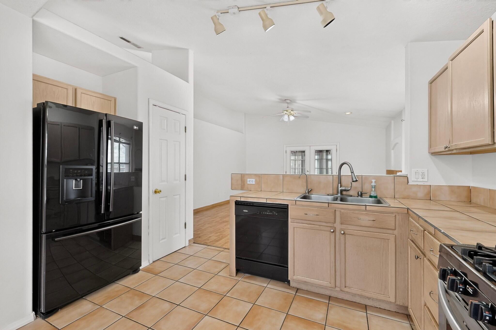 204 10th Avenue Southwest Rio Rancho, NM 87124 - Photo 19 of 51 Gallery Image 19