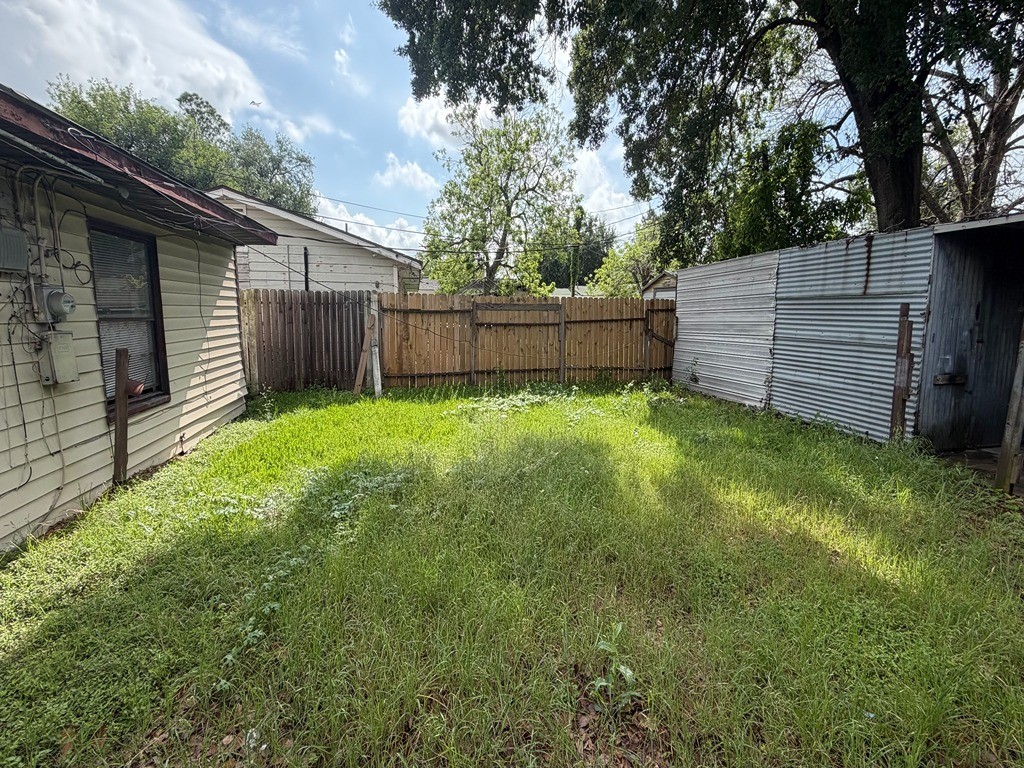 7822 Kimble Street Houston, TX 77017 - Photo 14 of 16