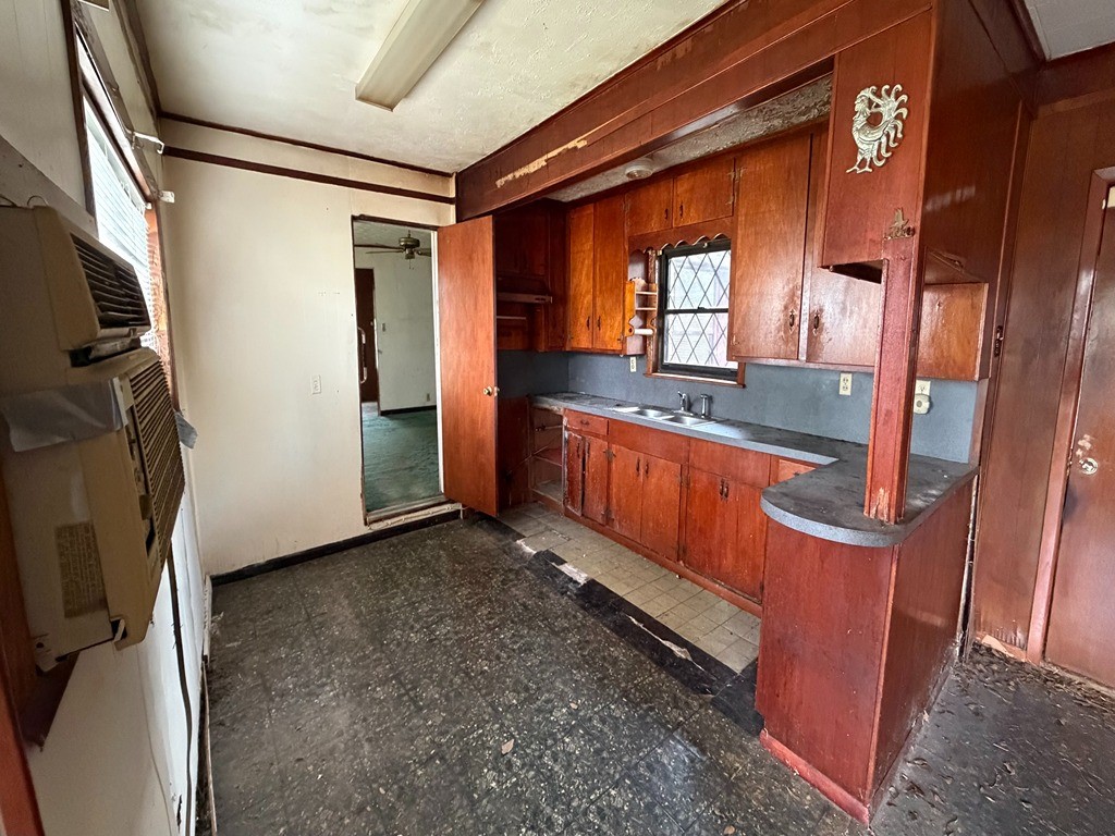 7822 Kimble Street Houston, TX 77017 - Photo 10 of 16