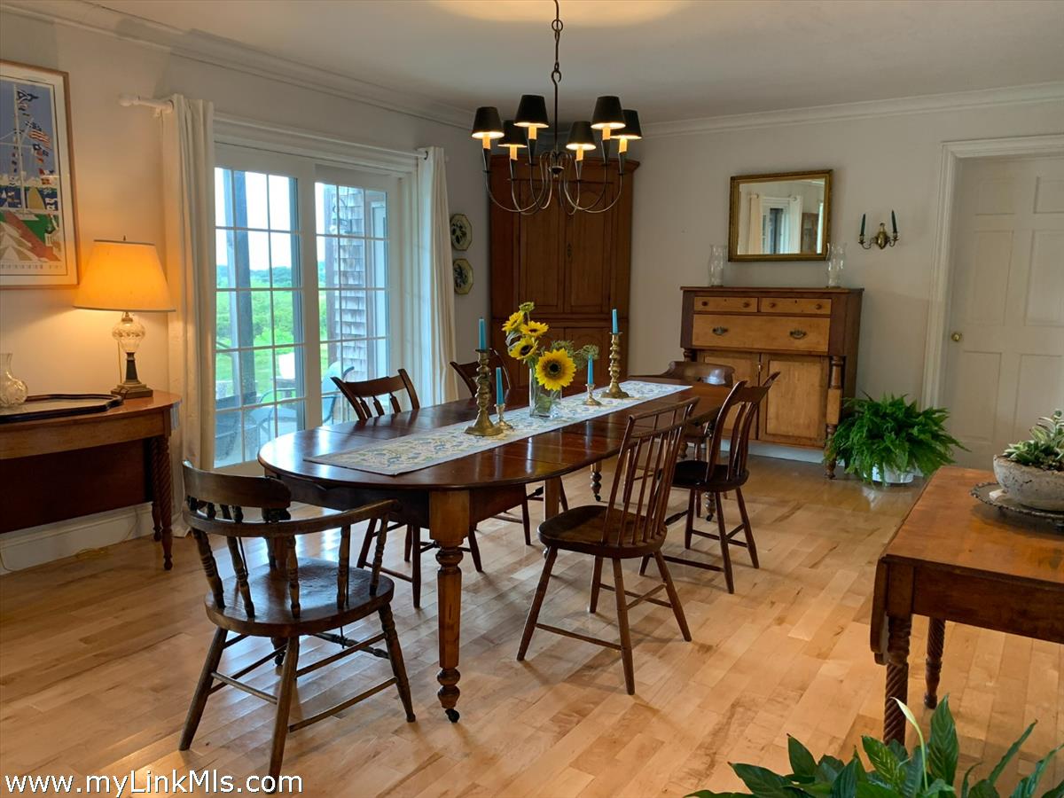 160 Madaket Road Nantucket, MA 02554 - Photo 12 of 58 Dining room opens to the livingroom & onto the deck