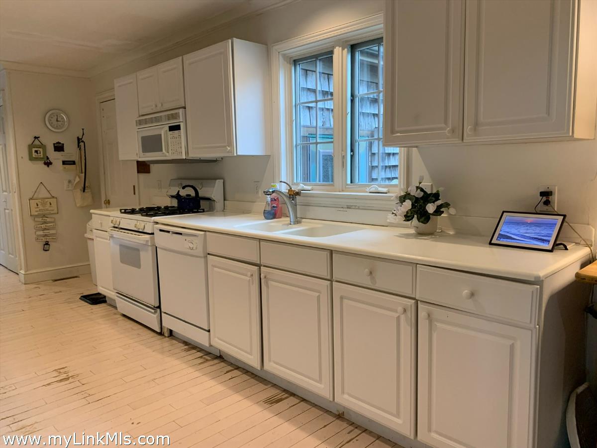 160 Madaket Road Nantucket, MA 02554 - Photo 16 of 58