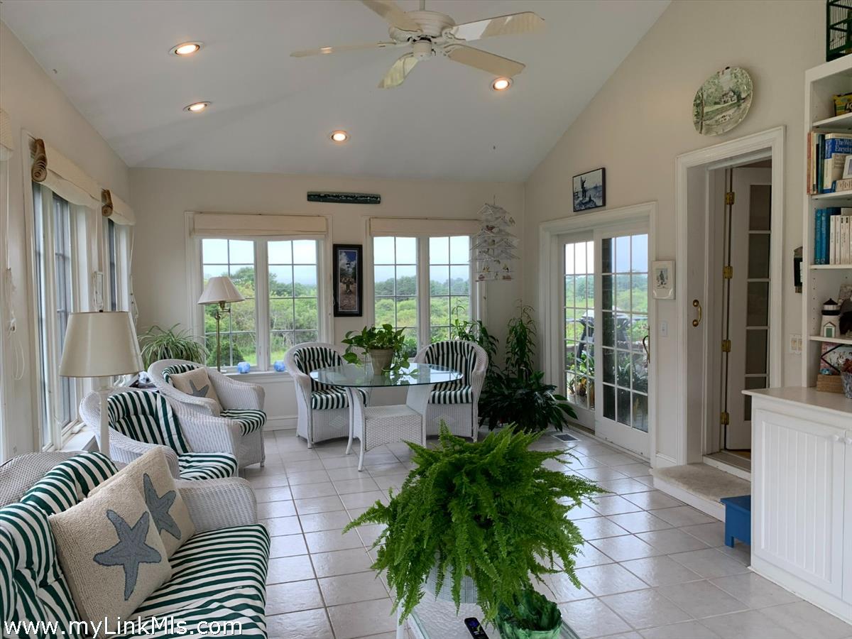 160 Madaket Road Nantucket, MA 02554 - Photo 19 of 58 Sunroom with tile floors