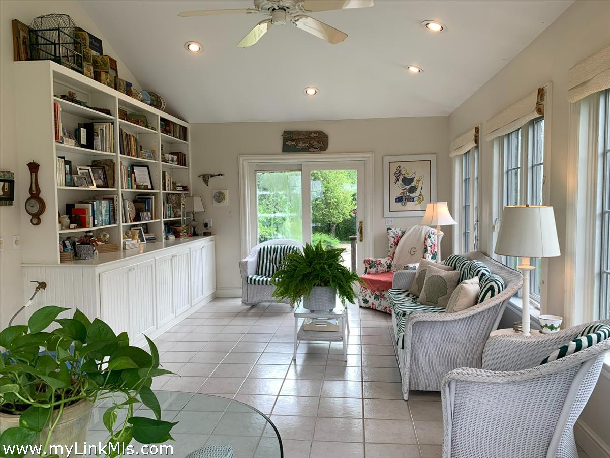 160 Madaket Road Nantucket, MA 02554 - Photo 21 of 58