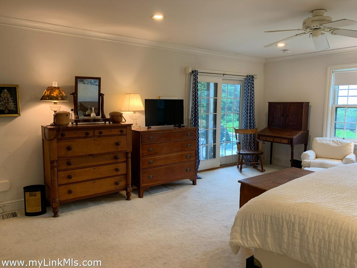 160 Madaket Road Nantucket, MA 02554 - Photo 23 of 58 slider to outside deck