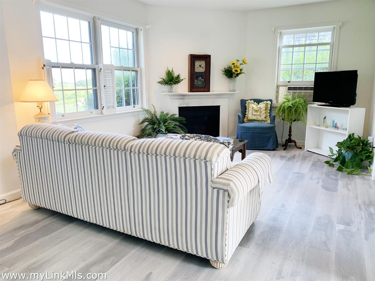 160 Madaket Road Nantucket, MA 02554 - Photo 40 of 58 Guesthouse Living Area & Fireplace