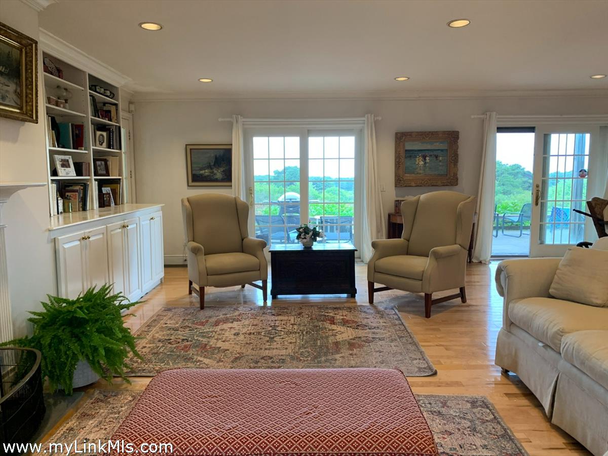 160 Madaket Road Nantucket, MA 02554 - Photo 8 of 58 Livingroom opens onto the deck