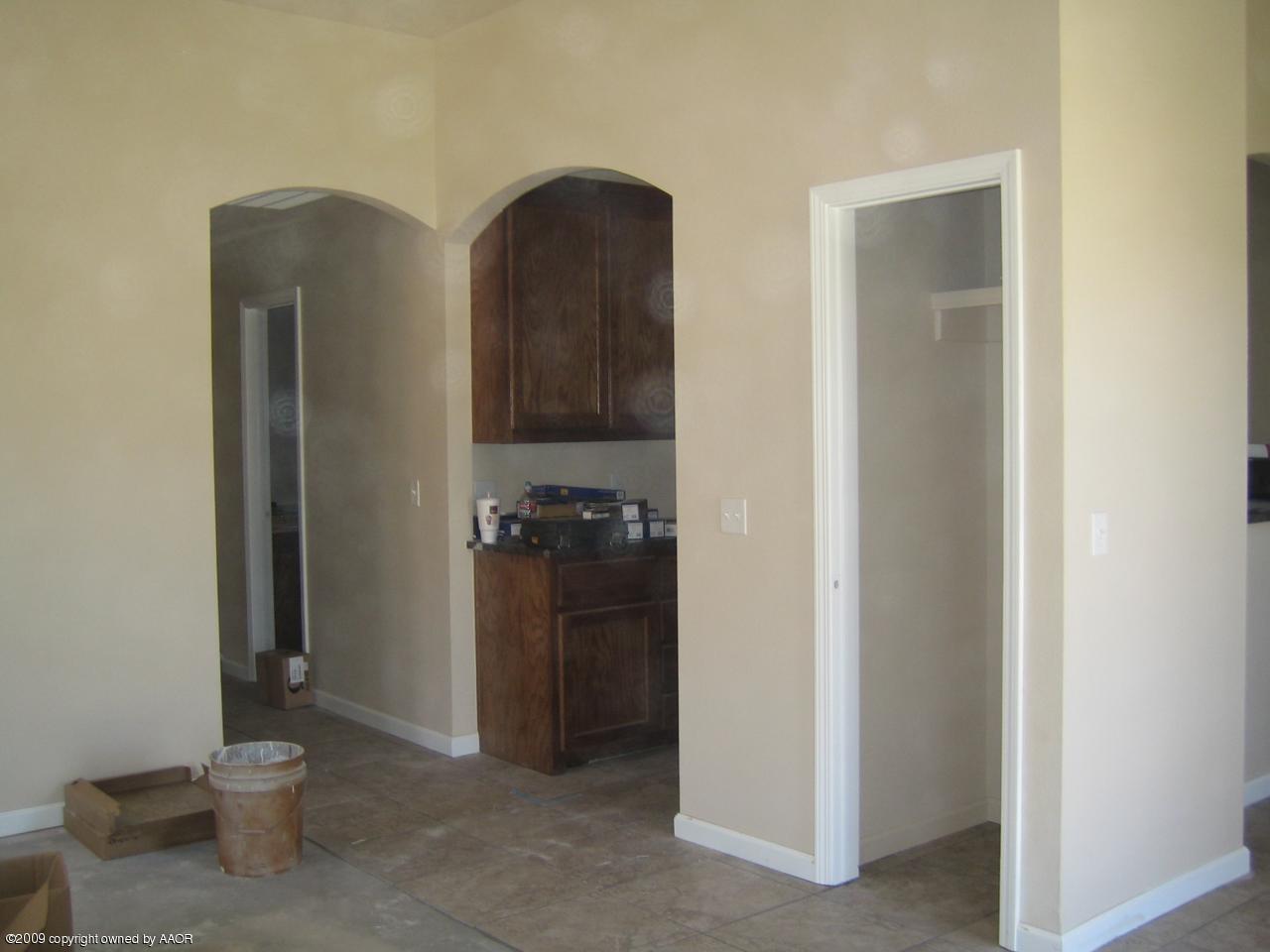 4612 South Hughes Street Amarillo, TX 79110 - Photo 4 of 4 a view of entryway and kitchen