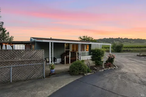 $322,000 | 156 Bear Flag Road, Sonoma, CA 95476