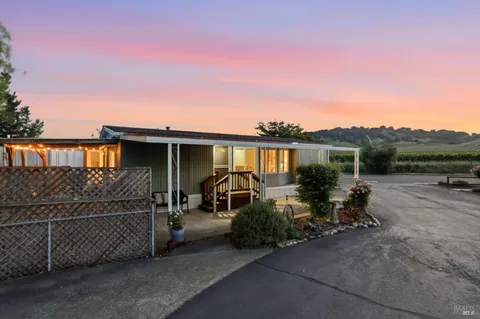 $322,000 | 156 Bear Flag Road, Sonoma, CA 95476