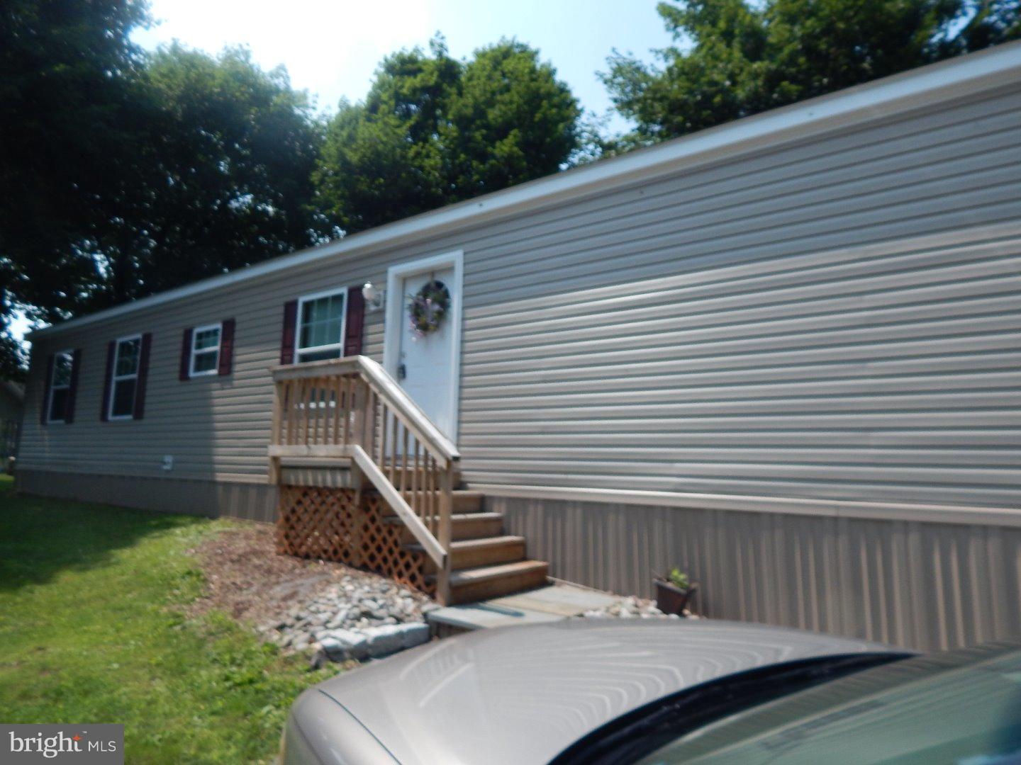 389 Schuylkill Road Spring City, PA 19475 - Photo 3 of 10