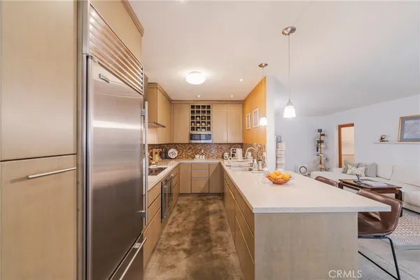 $610,000 | 8710 Delgany Avenue, Unit 3, Playa del Rey, CA 90293