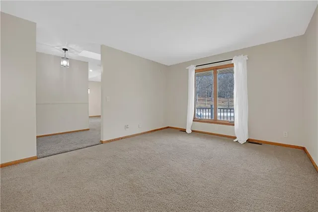 $415,000 | 32291 Barclay Loop, Warsaw, MO 65355