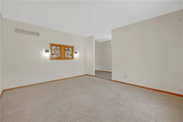 $415,000 | 32291 Barclay Loop, Warsaw, MO 65355