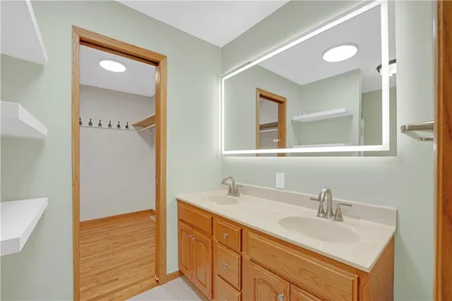 $415,000 | 32291 Barclay Loop, Warsaw, MO 65355