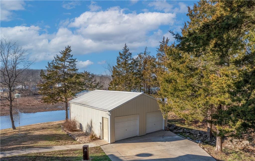 32291 Barclay Loop Warsaw, MO 65355 - Photo 8 of 65