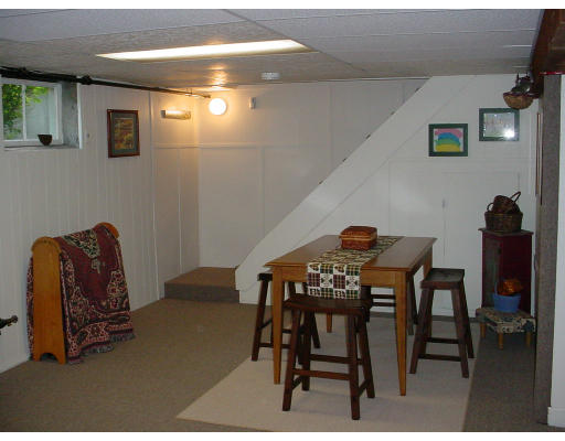 34 College Road Burlington, MA 01803 - Photo 9 of 17 Gallery Image 9