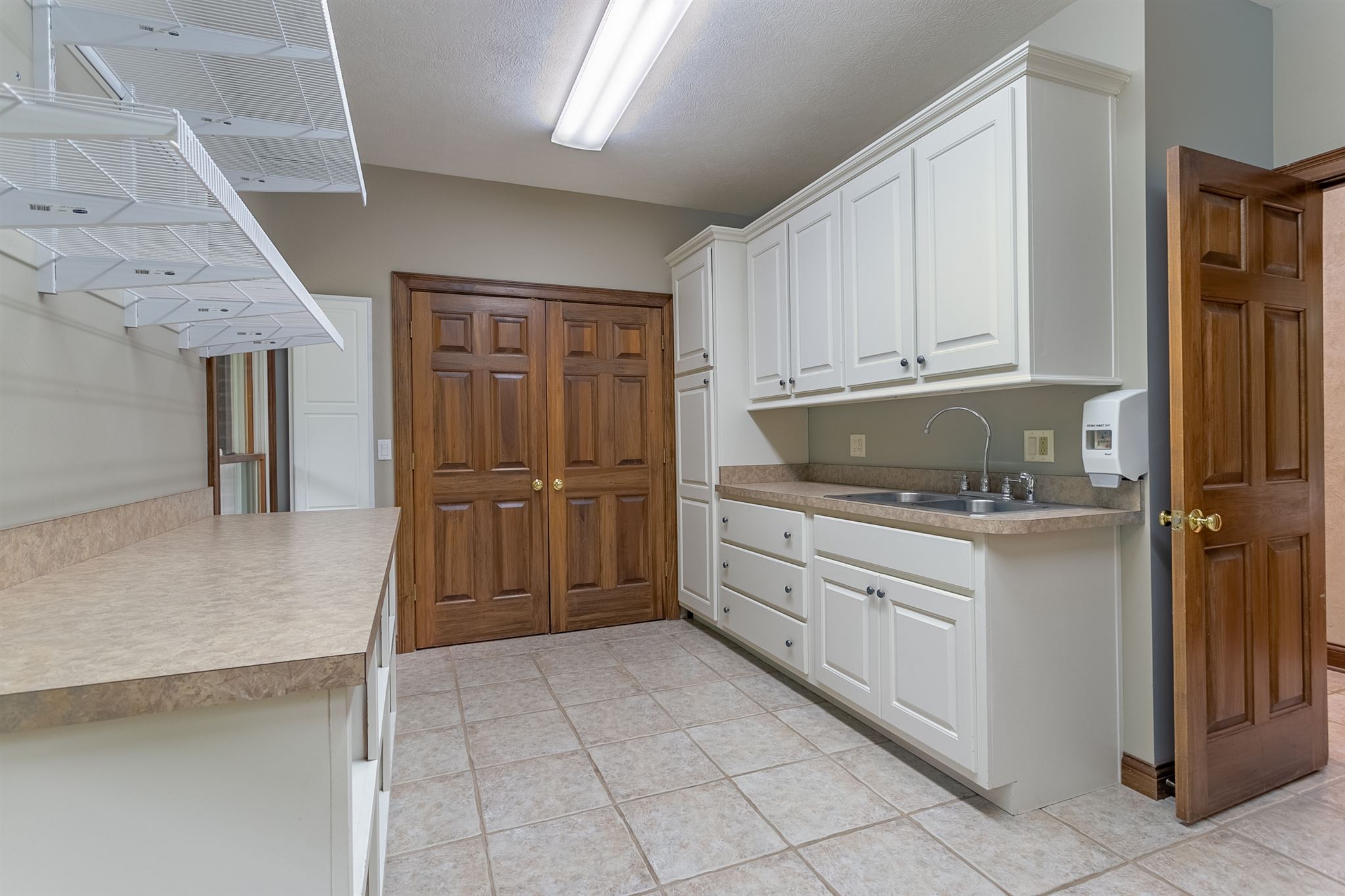 5199 Jenner Road Boonville, IN 47601 - Photo 14 of 36 Gallery Image 14
