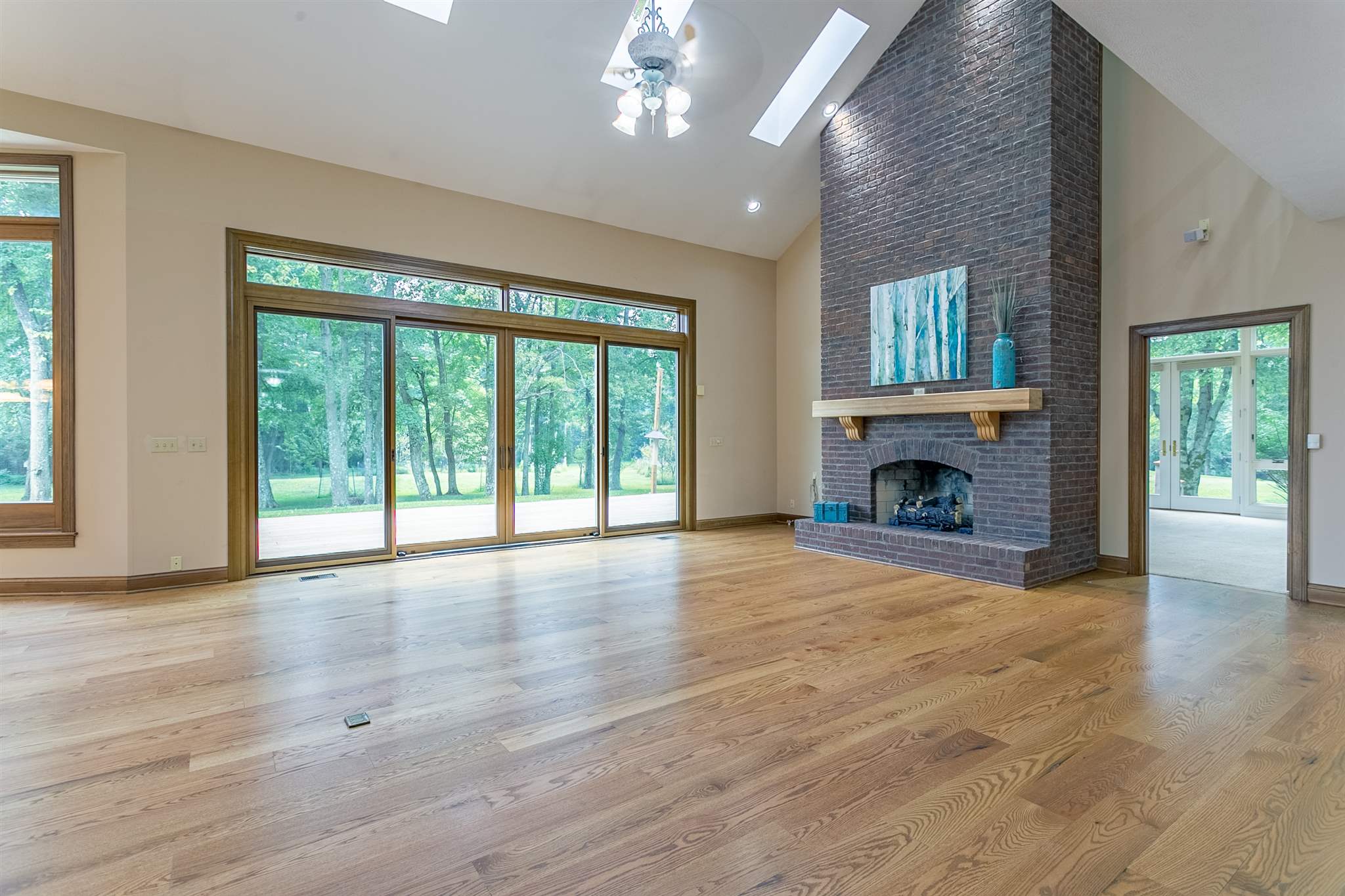 5199 Jenner Road Boonville, IN 47601 - Photo 5 of 36 Gallery Image 5