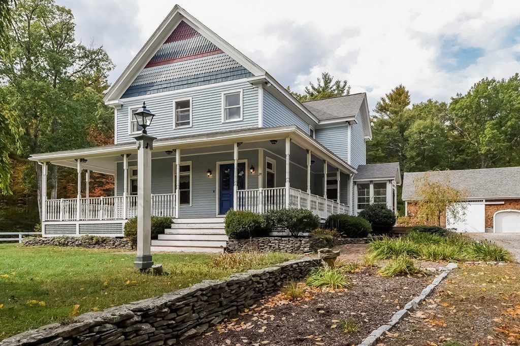 20 Harriman Road Merrimac, MA 01860 - Photo 7 of 30 a front view of a house with garden