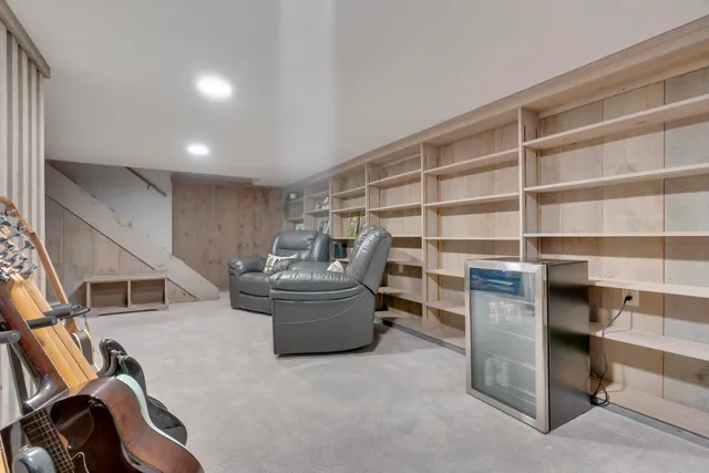 $798,000 | 10 Pine Mountain Road, York, ME 03902