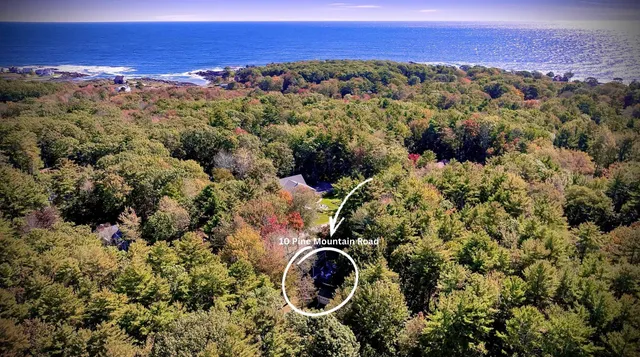 $798,000 | 10 Pine Mountain Road, York, ME 03902
