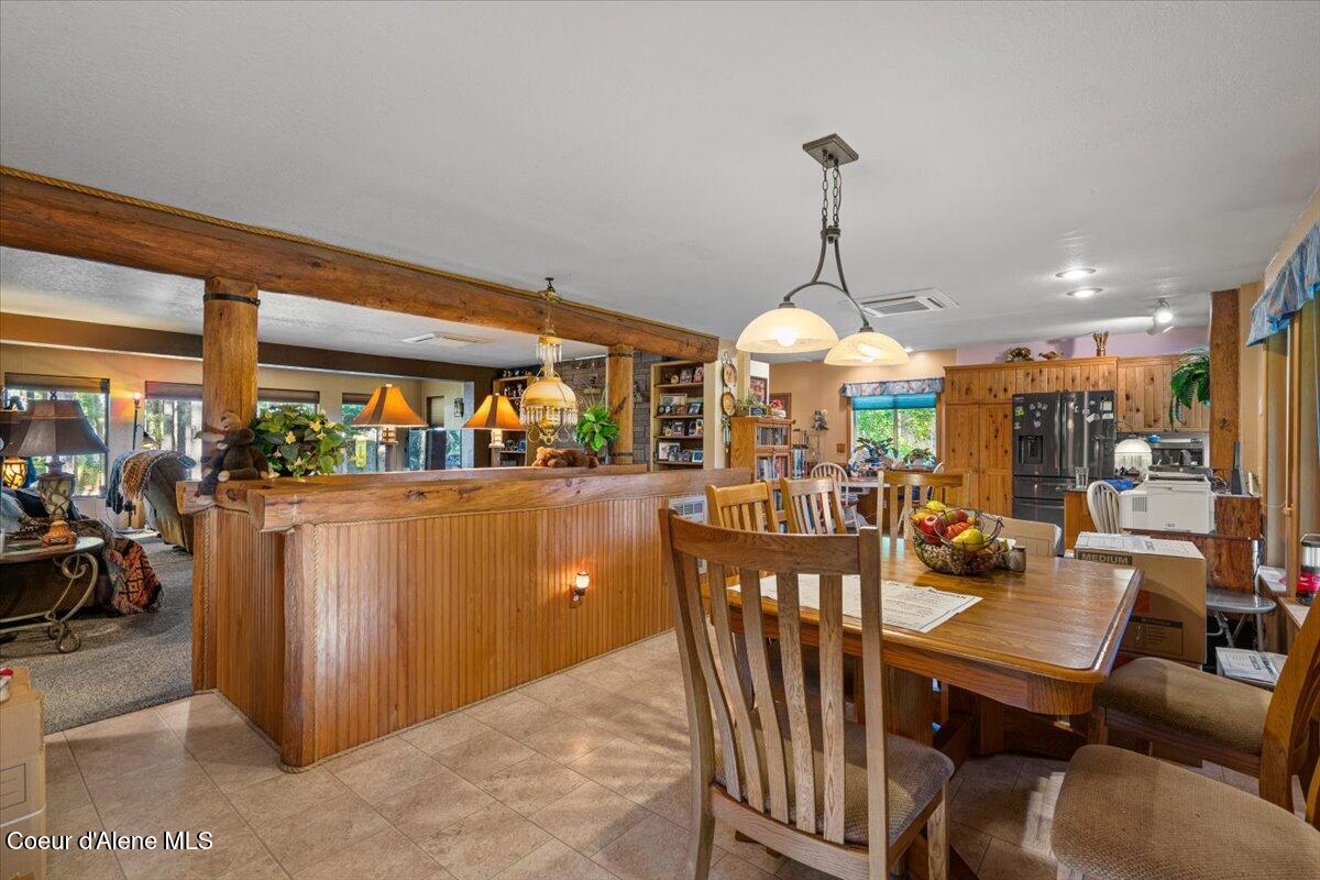 182 Fern Lane Cocolalla, ID 83813 - Photo 20 of 73 17-Dining